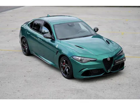 Alfa Romeo Giulia 2.9 V6 Quadrifoglio Verde Montreal