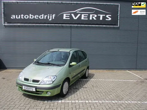 Renault Scénic 1.6-16V RXE 92262 Km Nap met Apk 28-05-2027 buitenzijde geen mooie lak rijd perfect n
