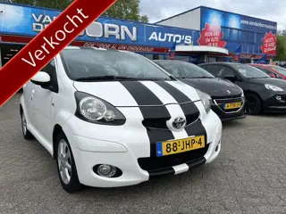 Toyota Aygo 1.0-12V Comfort Automaat 5 drs Airco LMV 3 mnd Gartantie