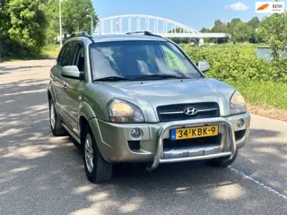 Hyundai Tucson 2.0i Style Cross AC