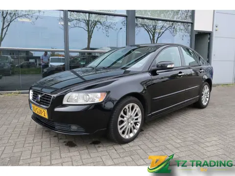 Volvo S40 2.5 T5 Momentum (Advertentie goed lezen svp)