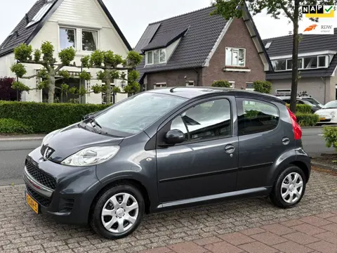 Peugeot 107 1.0-12V XS 97.000 km NL-AUTO-NAP