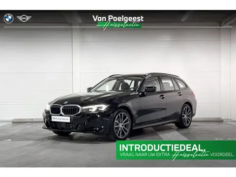 BMW 3 Serie Touring 330e | Innovation Pack | Driving Assistant Professional | Parking Assistant Plus