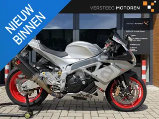 Aprilia RSV4 Akrapovic Carbon