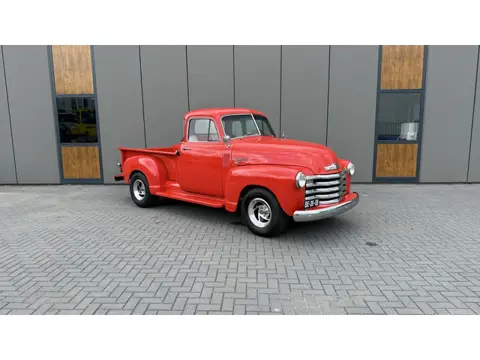Chevrolet 3100 - 5 window V8