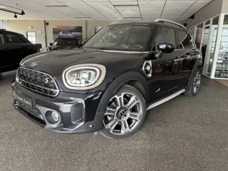 MINI Countryman Cooper S E ALL4 MINI Yours 5x Leder Panoramadak, Harman Kardon Head up Memory seats 