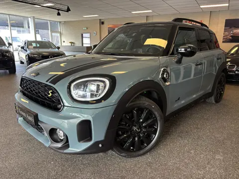 MINI Countryman Cooper S E ALL4 MINI Yours 5x MINI Countryman Cooper S E ALL4 MINI Yours 5x MINI Cou