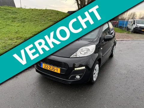 Peugeot 107 1.0 Envy Dec 2012 Airco Elek pakket Led