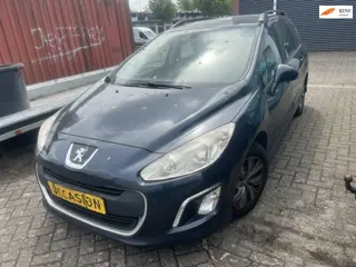 Peugeot 308 SW 1.6 e-HDi Style Koppeling defect!! rijd wel