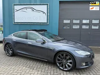 Tesla Model S 85D 423 pk Leder Elec Panoramadak 21"+19" Lm velgen Autopilot Navi Camera 4x4 Luchtver