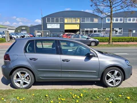 Volkswagen Golf 1.2 TSI Trendline BlueMotion -Met nieuwe APK mogelijk!