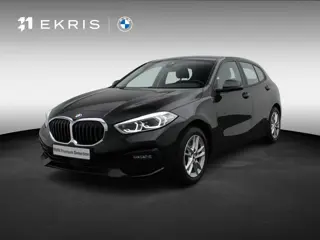 BMW 1 Serie 5-deurs 118i Business Edition Plus | Trekhaak | Adaptieve Led | 16''