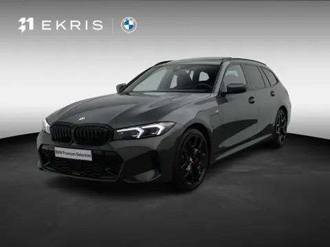 BMW 3 Serie Touring 330e M Sportpakket Pro | Comfort Pack | Comfort Access | Achteruitrijcamera | Pa