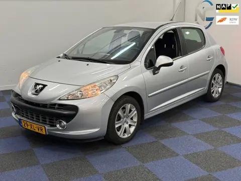 Peugeot 207 1.6 VTi XS Pack / NETTE AUTO / NAP / RIJDCT SCHAKELT GOED