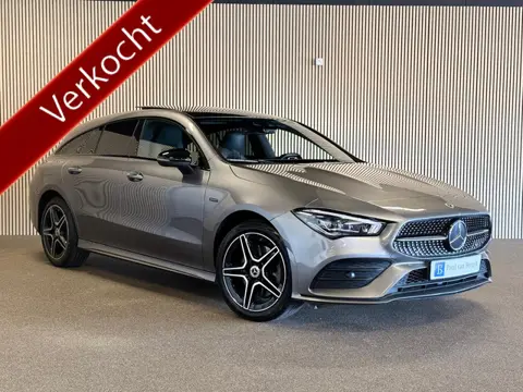 Mercedes-Benz CLA-Klasse Shooting Brake 250e AMG STYLING-PANORAMA-MEMORY-TREKHAAK-NIGHT-SOUND-KEYLES
