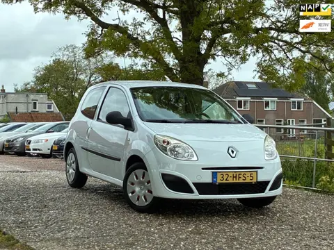 Renault Twingo 1.2 Authentique | 103.000 NAP + Airco nu € 2.975,-!!!