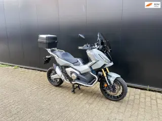 Honda NC 750 X-ADV - 2025 - Valbeugels - Mistlampen - Nieuwstaat