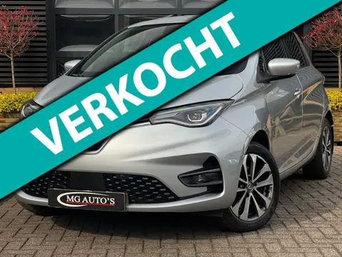 Renault ZOE R135 Intens 52 kWh | Koop Accu | Trekhaak | Navigatie | Cruise Control | Achteruitrijcam