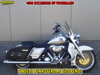 Harley-Davidson FLHRCI ROADKING (bj 2009)