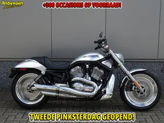 Harley-Davidson VRSCB V-ROD (bj 2004)