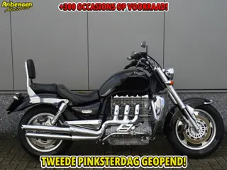 Triumph ROCKET 3 (bj 2004)
