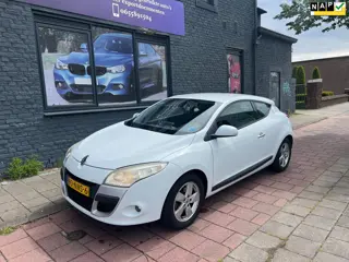 Renault Mégane Coupé 1.6 Dynamique navi