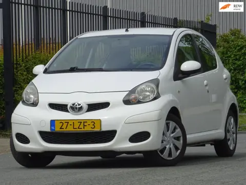 Toyota Aygo 1.0-12V 5-DEURS NAP/AIRCO/ELEKRAM/APK 05-2027