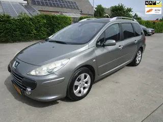 Peugeot 307 SW 1.6-16V Griffe 7personen leer pano airco mooi