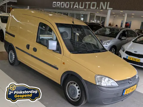 Opel Combo 1.6 Trekhaak, Stuurbekrachtiging (bj 2002)