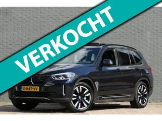 BMW IX3 High Executive 80 kWh SOH 92% | Panoramadak | Harman Kardon | HUD| Trekhaak | ShadowLine |