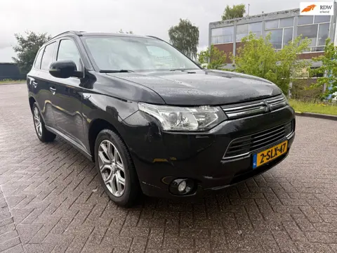 Mitsubishi Outlander 2.0 PHEV Instyle