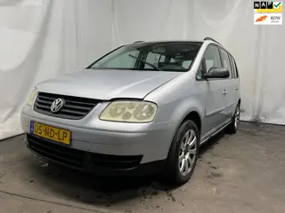 Volkswagen Touran 1.9 TDI Trendline - Schade