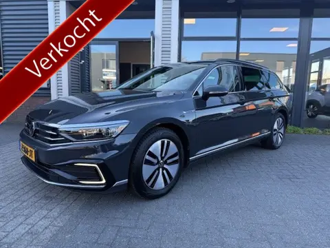 Volkswagen Passat Variant 1.4 TSI PHEV GTE Business Carplay Stoelverw. Camera Trekhaak