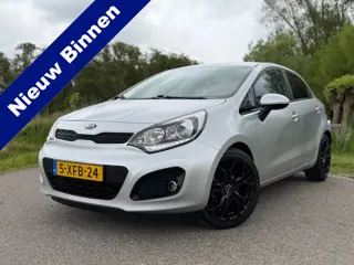 Kia Rio 1.2 CVVT ExecutiveLine / Goed Onderhouden / Climate Control / 17"LM Velgen / Keyless entry /