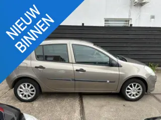 Renault Clio 1.2 TCE Expression AIRCO/5DEURS/NIEUWE APK!