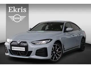 BMW i4 eDrive40 | M Sport | Brooklyn Grau | Alcantara | Camera | Parkeersensoren voor en achter | 19
