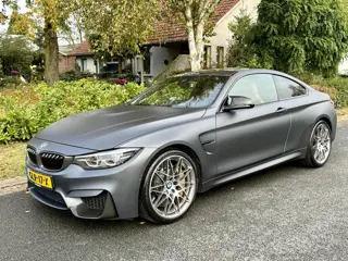 BMW M4 Competition 450PK Ceramic•Carbon•FrozenGrey