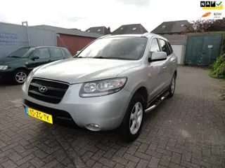 Hyundai Santa Fe 2.7i AUT V6 4WD Style LEER NAVI