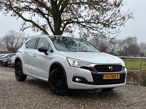 DS 4 Crossback 1.2 Business | Carplay + Clima + Cruise nu €9.975,-!!