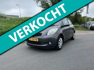 Toyota Yaris 1.3 VVTi Sol Airco Nieuwe koppeling Trekhaak