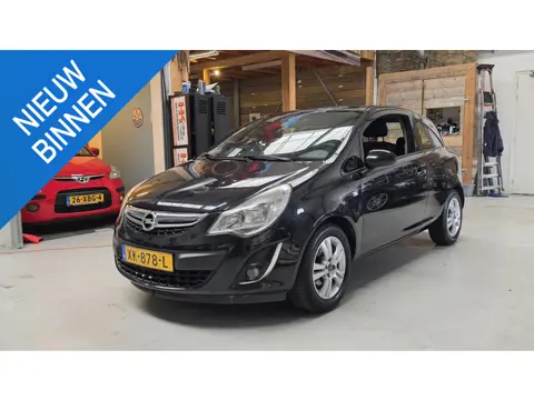 Opel Corsa 1.2-16V Color Edition Navi, Bluetooth, Volledig dealer onderhouden!!!