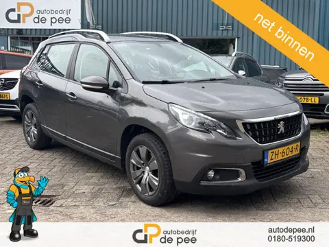 Peugeot 2008 1.2 PureTech Blue Lion GARANTIE/AUTOMAAT/PANORAMADAK/CARPLAY/CLIMA/PDC/LICHTMETAAL rijk