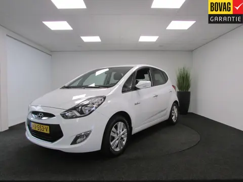 Hyundai ix20 1.4i Go! I Trekhaak I Achteruitrijcamera I Cruise control I Navigatie I
