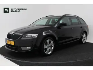 Skoda Octavia Combi 1.0 TSI Greentech Style Business (NAVIGATIE, STOELVERWARMING, PARKEERSENSOREN)