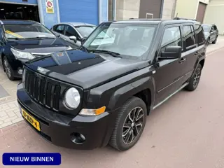 Jeep Patriot 2.4 Limited Liberty 2011 NAP 128.374km LEER Origineel in Nederland geleverde auto met b