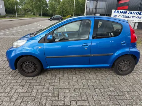 Peugeot 107 1.0-12V XS Urban Move