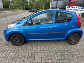 Peugeot 107 1.0-12V XS Urban Move