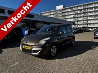 Renault Scénic 2.0 Dynamique Autiomaat Panodak (bj 2011)