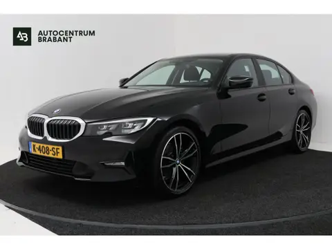 BMW 3-serie 318i Executive Edition (NAVIGATIE, CARPLAY, LED, DEALER ONDERHOUDEN)