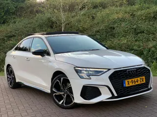 Audi A3 Limousine 30 TDI S Edition |PANO|MATRIX|VIRTUAL|18''|2022